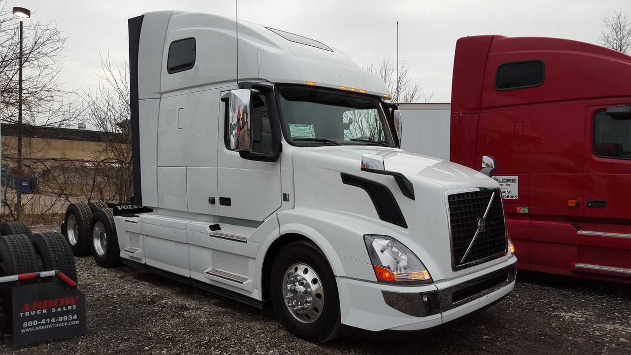 Volvo VNL — Image Credit: Thecohorts - CC BY-SA 4.0/Wiki Commons
