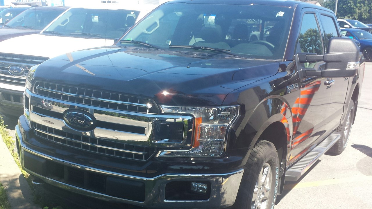 Ford F-150 (2015-2018) — Image Credit: Bull-Doser - Public domain/Wiki Commons