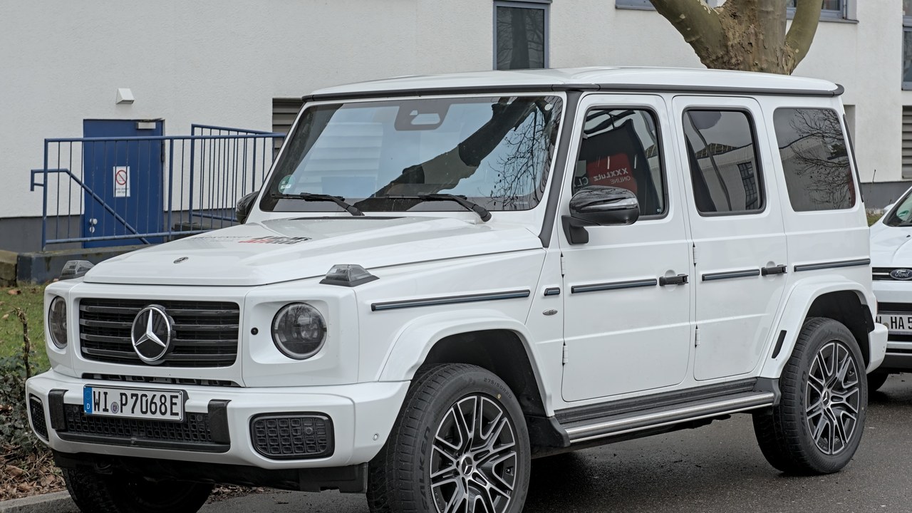 2027 Mercedes-Benz G 580 with EQ Technology — Image Credit: Alexander Migl - CC BY-SA 4.0/Wiki Commons