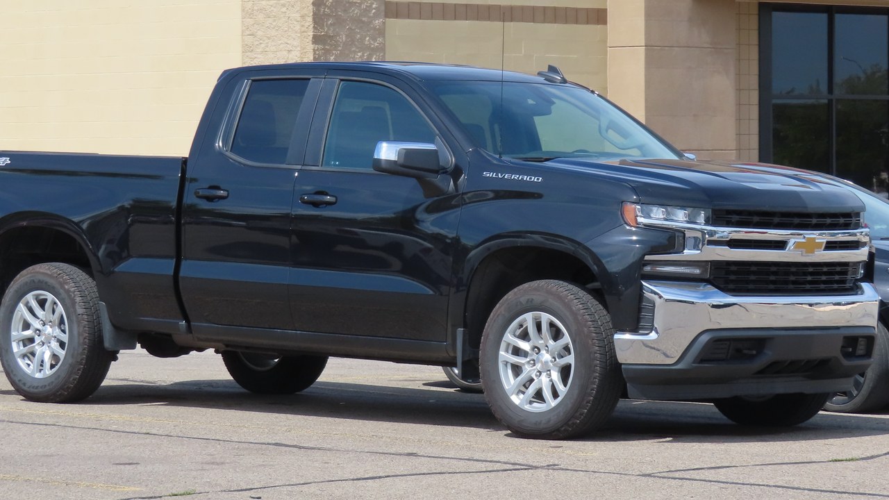 Chevrolet Silverado 1500 — Image Credit: MercurySable99 - CC BY-SA 4.0/Wiki Commons