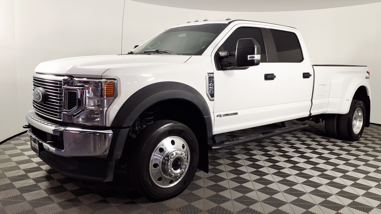 Ford F-450 Super Duty — Image Credit: HJUdall - CC0/Wiki Commons