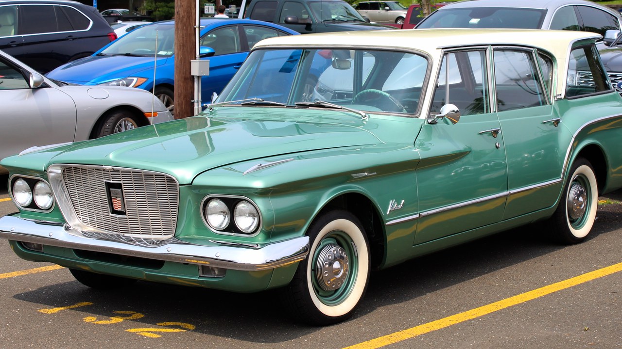 Plymouth Valiant (1960) — Image Credit: Kevauto - CC BY-SA 4.0/Wiki Commons