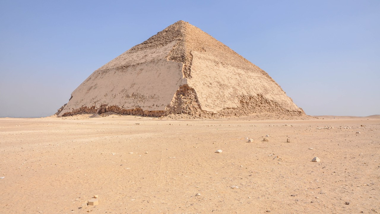 Bent Pyramid — Image Credit: Jorge Láscar from Melbourne, Australia - CC BY 2.0/Wiki Commons