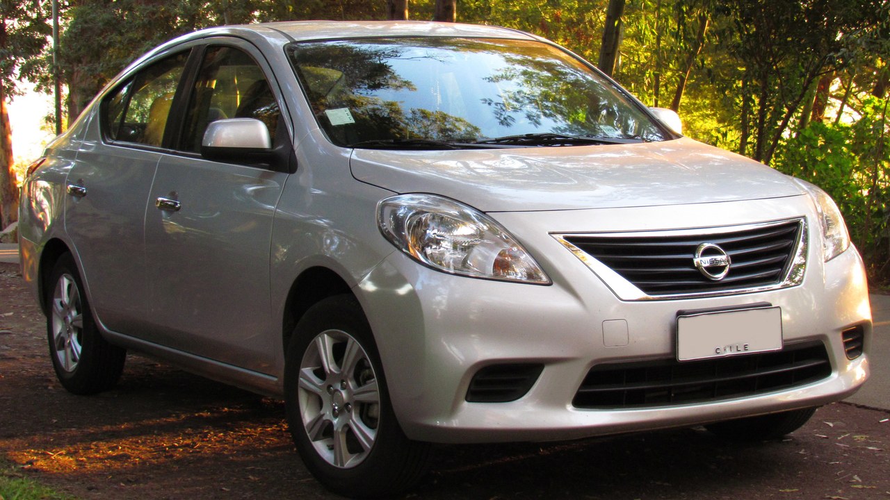 Nissan Versa (2007-2019) — Image Credit: order_242 from Chile - CC BY-SA 2.0/Wiki Commons
