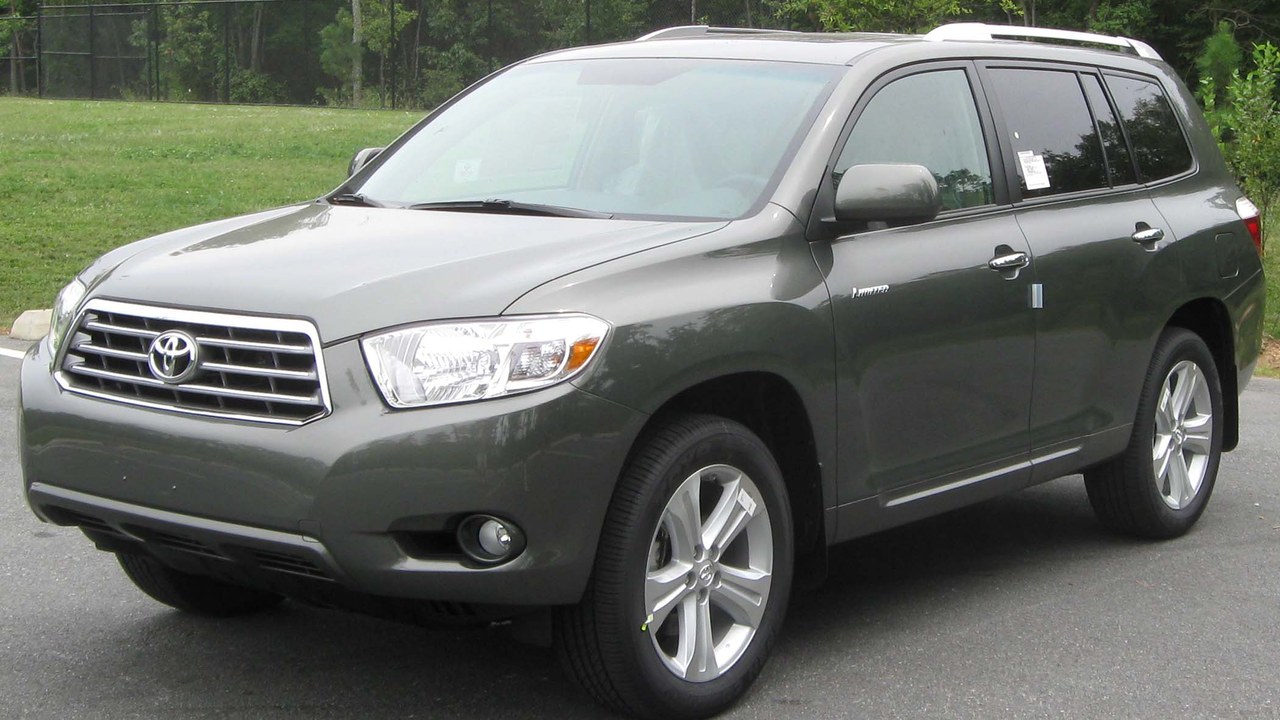 Toyota Highlander — Image Credit: IFCAR - Public domain/Wiki Commons