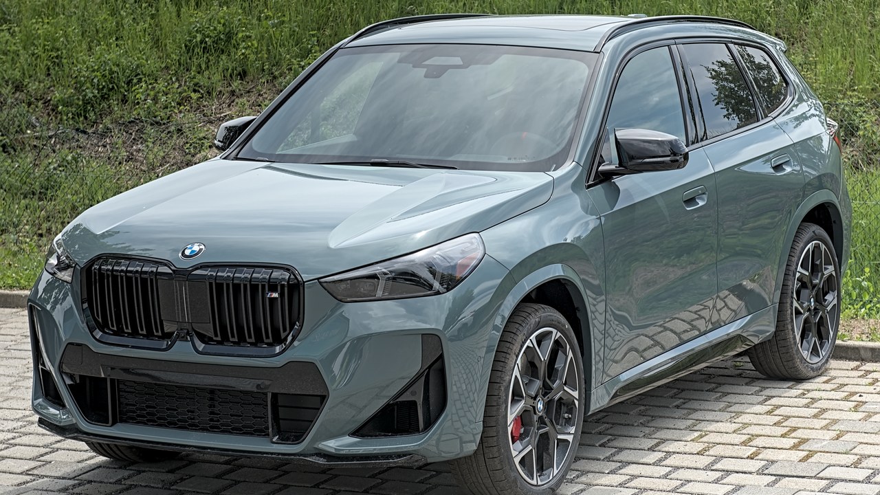 BMW X1 — Image Credit: Alexander Migl - CC BY-SA 4.0/Wiki Commons