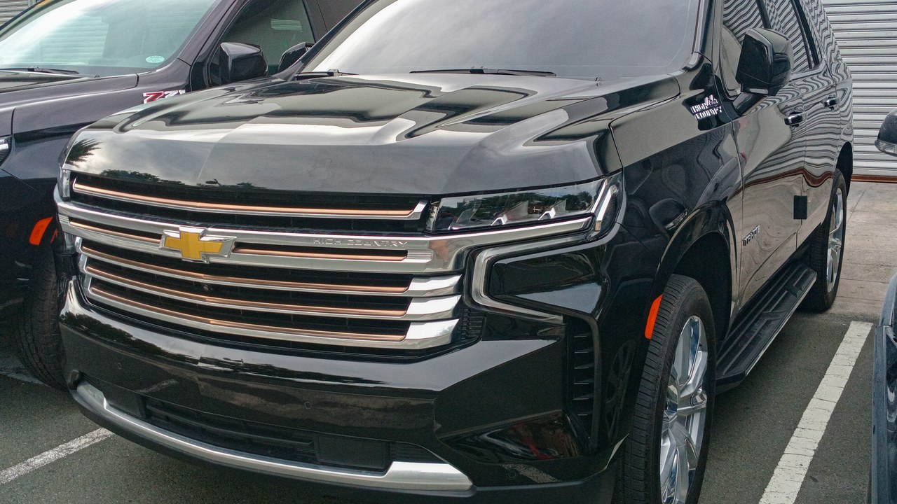 Chevrolet Tahoe — Image Credit: Ethan Llamas - CC BY-SA 4.0/Wiki Commons