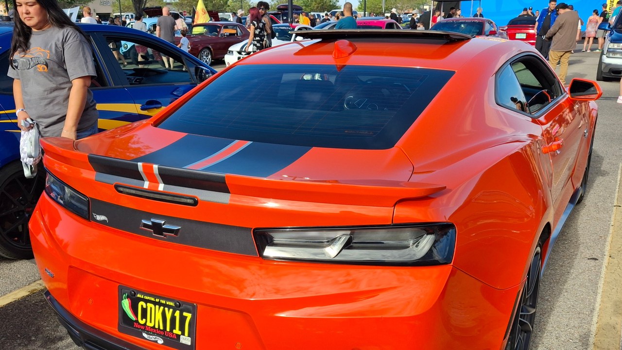Chevrolet Camaro — Image Credit: Xnatedawgx - CC BY-SA 4.0/Wiki Commons