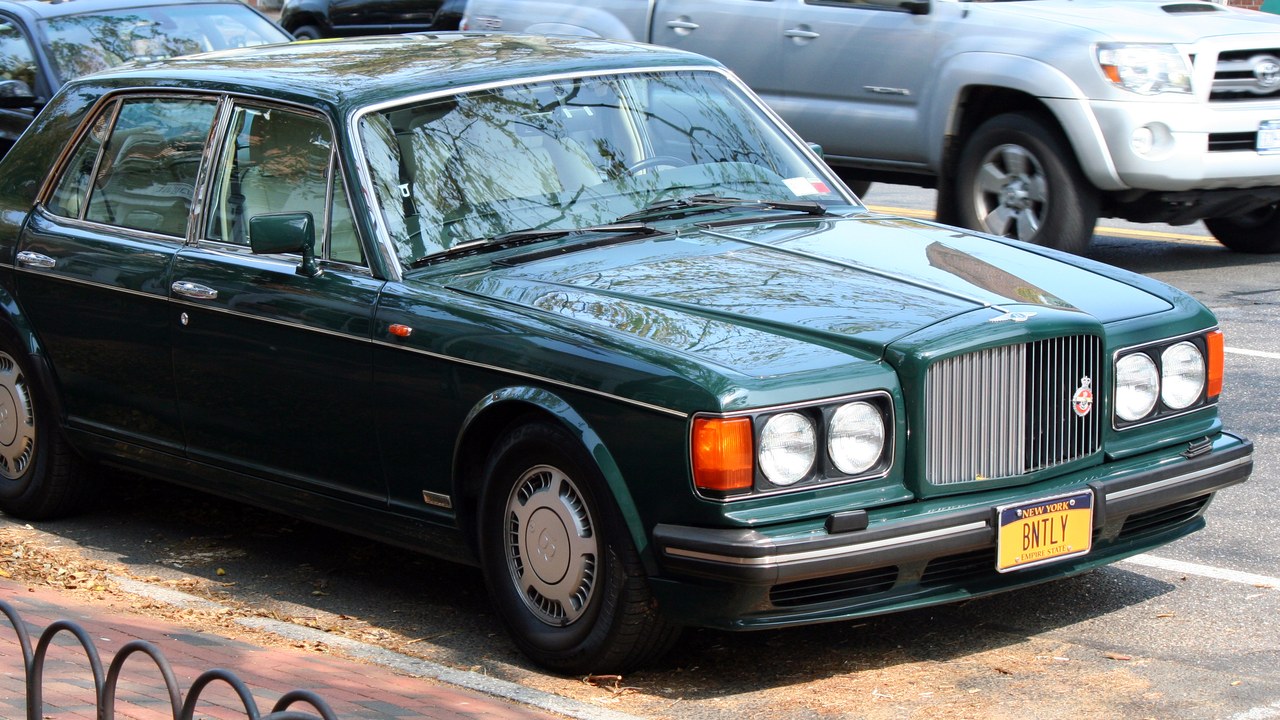 Bentley Turbo R (1985) — Image Credit: Mr.choppers - CC BY-SA 3.0/Wiki Commons