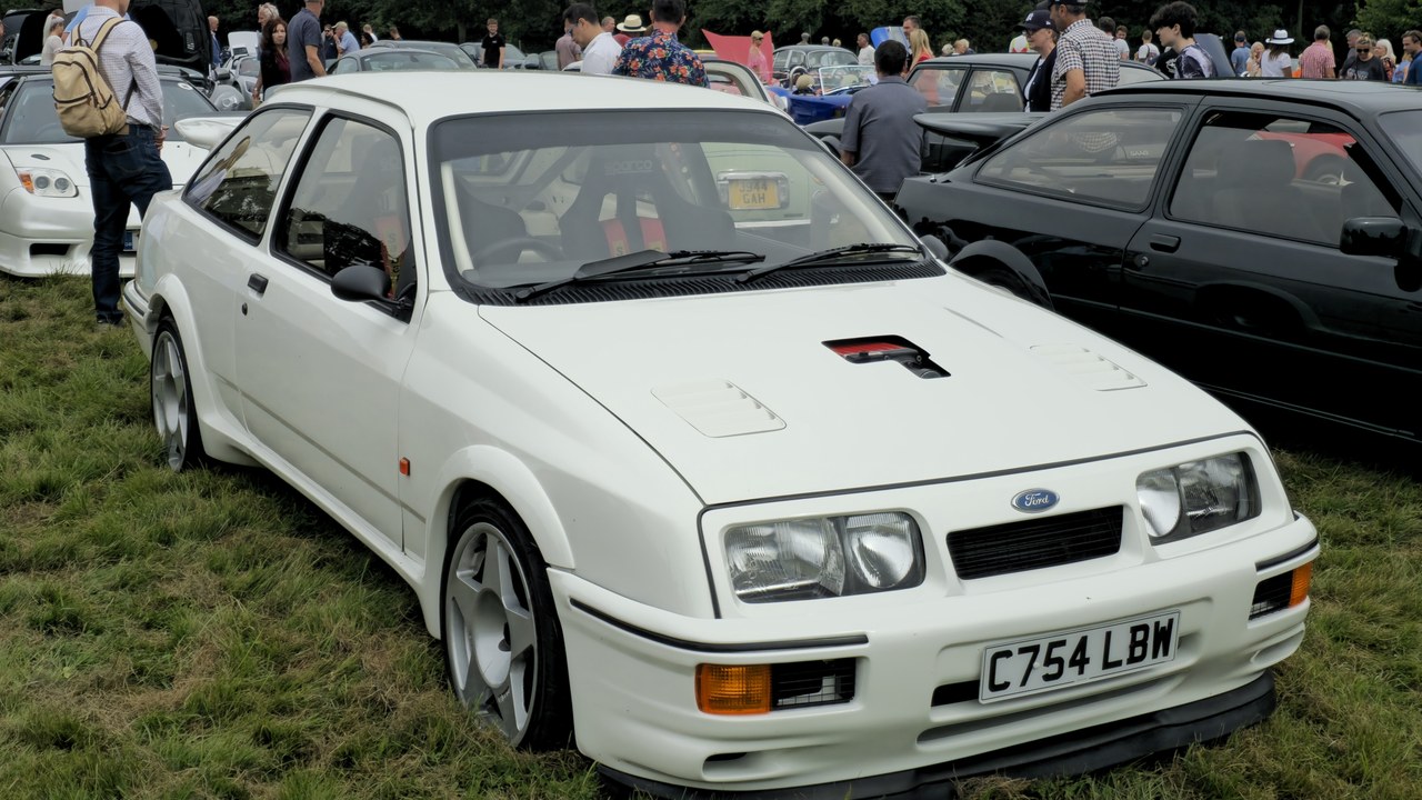 Ford Sierra RS500 Cosworth — Image Credit: Calreyn88 - CC BY-SA 4.0/Wiki Commons