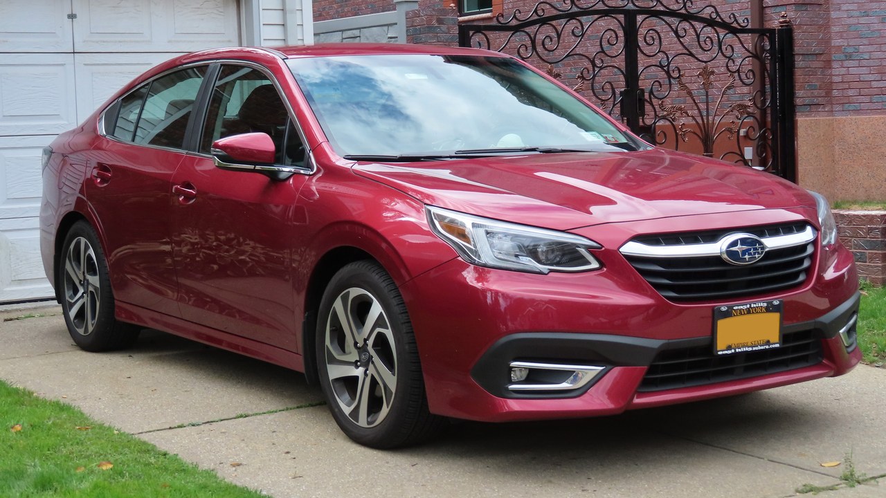 Subaru Legacy — Image Credit: Kevauto - CC BY-SA 4.0/Wiki Commons