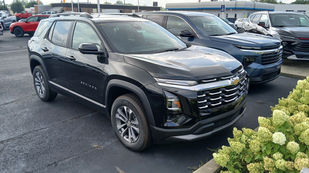 Chevrolet Equinox — Image Credit: Deathpallie325 - CC BY 4.0/Wiki Commons