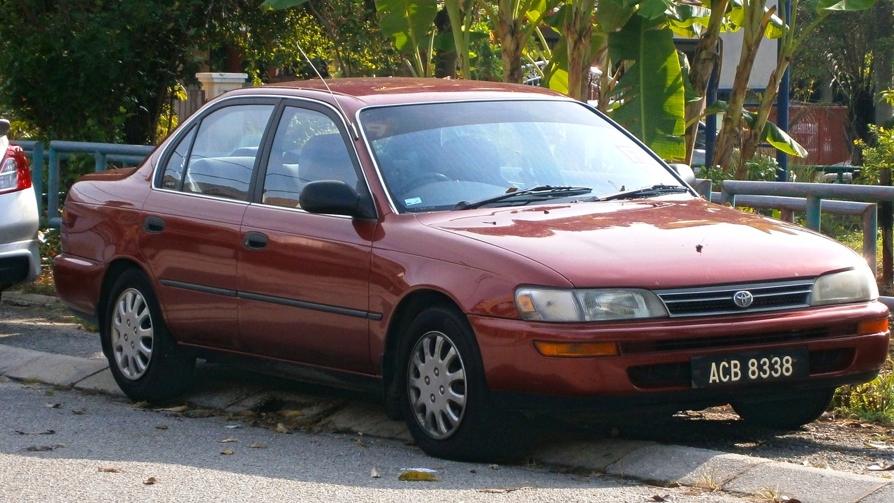 Toyota Corolla (E100) — Image Credit: Manoj Prasad from Kuala Lumpur, Malaysia - CC BY-SA 2.0/Wiki Commons