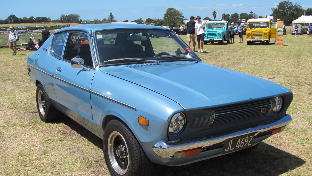 Datsun B210 (1974) — Image Credit: NZ Car Freak - CC BY 2.0/Wiki Commons