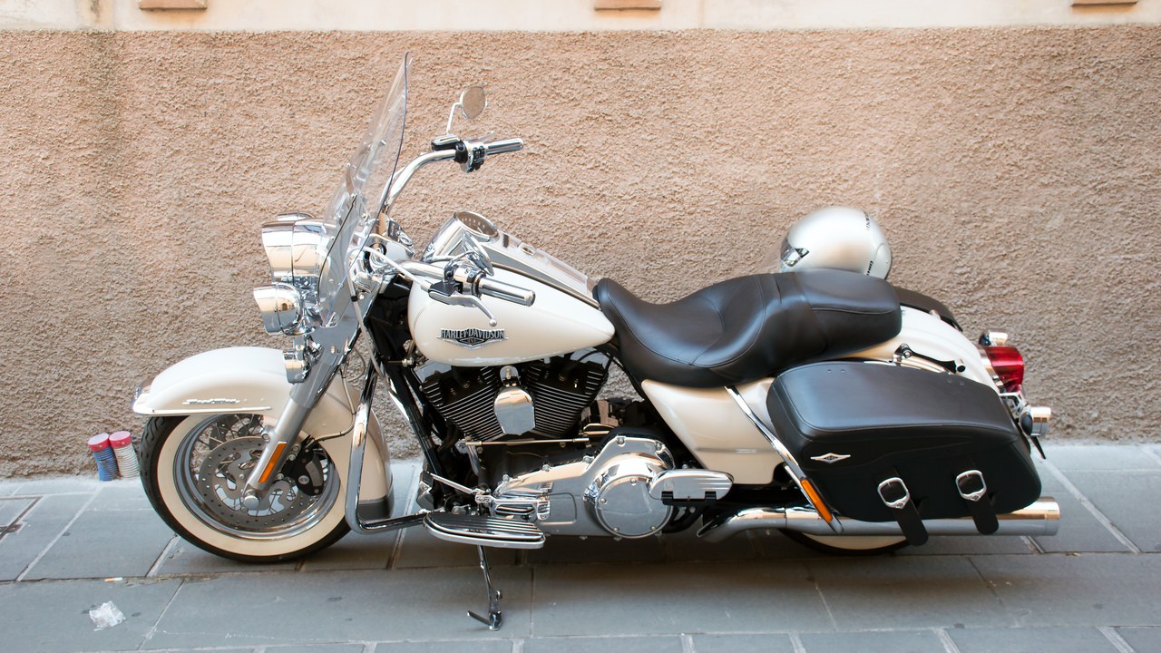 Harley-Davidson Road King — Image Credit: Livioandronico2013 - CC BY-SA 4.0/Wiki Commons