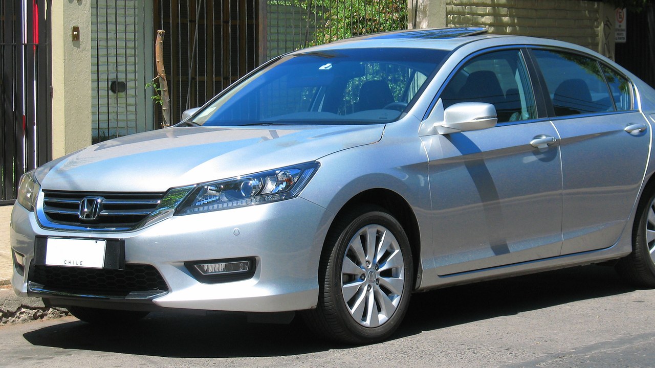 Honda Accord (ninth generation) — Image Credit: order_242 from Chile - CC BY-SA 2.0/Wiki Commons