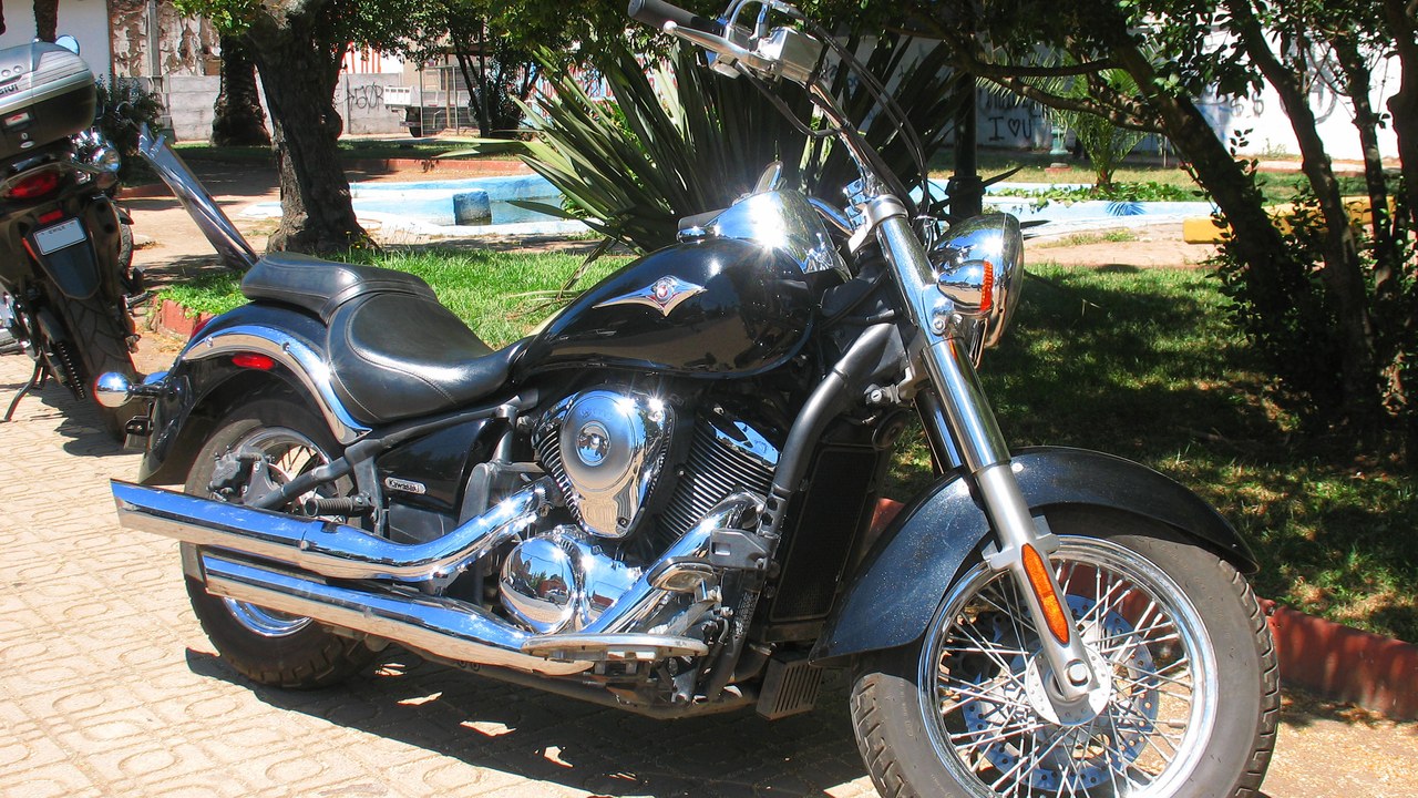 2022–23 Kawasaki Vulcan 900 Classic — Image Credit: order_242 from Chile - CC BY-SA 2.0/Wiki Commons