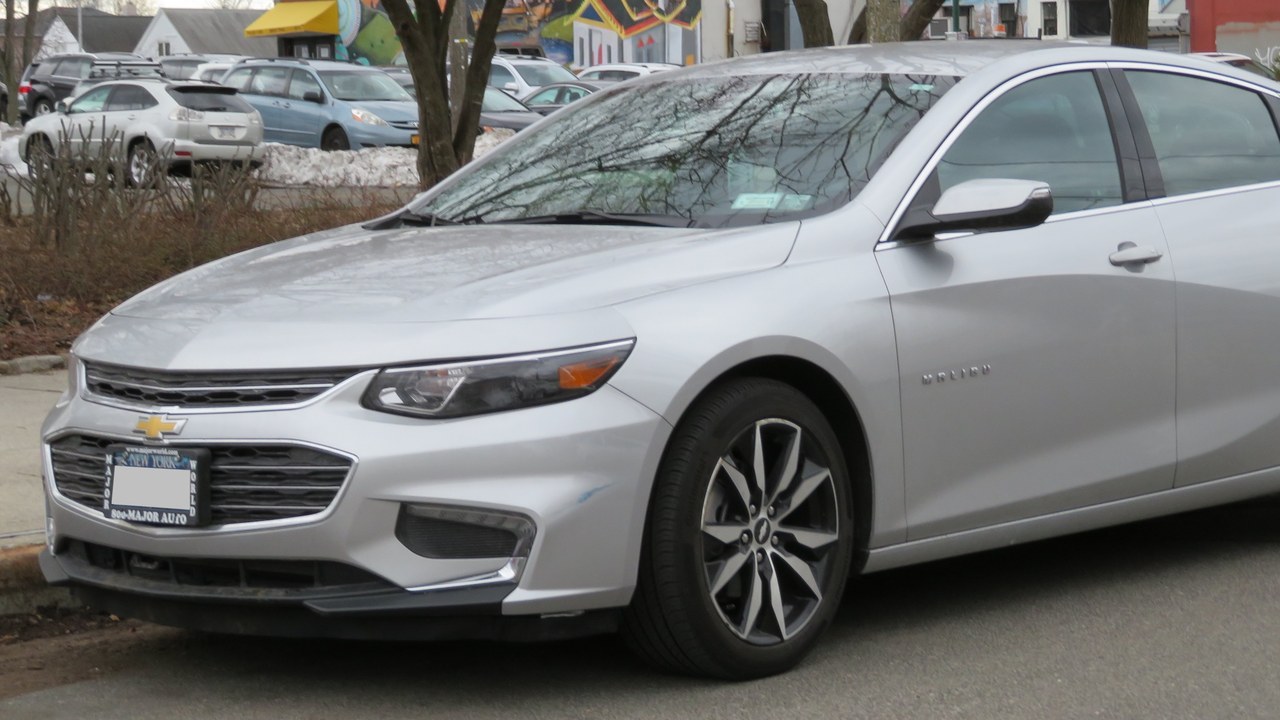 Chevrolet Malibu — Image Credit: Kevauto - CC BY-SA 4.0/Wiki Commons