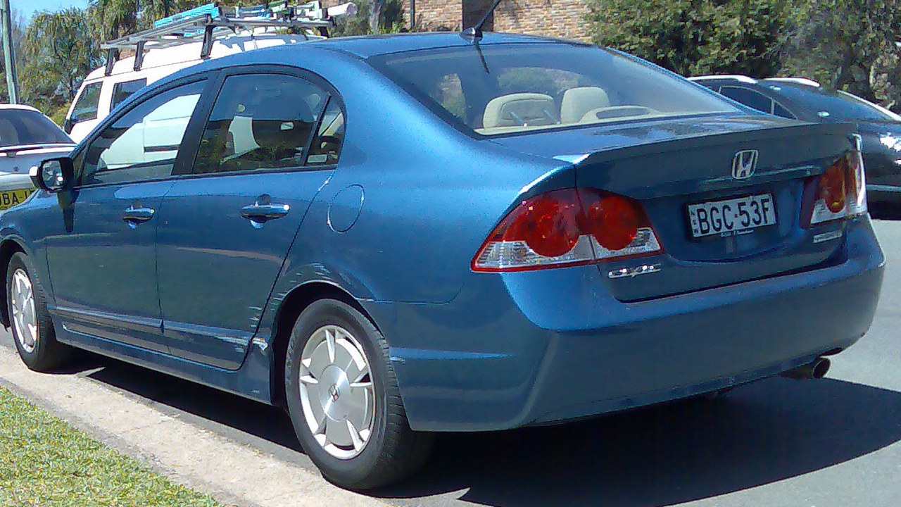 2006-2010 Honda Civic Hybrid — Image Credit: OSX - Public domain/Wiki Commons
