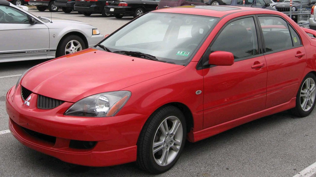 Mitsubishi Lancer — Image Credit: IFCAR - Public domain/Wiki Commons