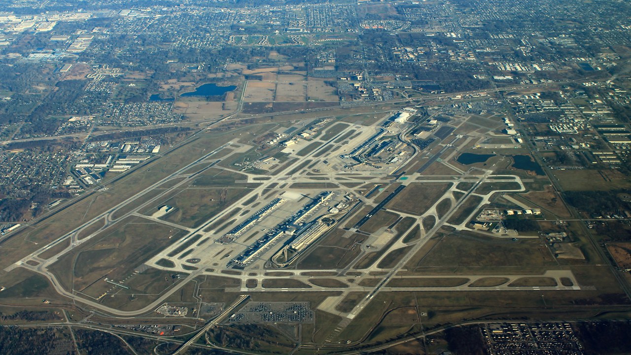 Detroit Metro — Image Credit: formulanone - CC BY-SA 2.0/Wiki Commons