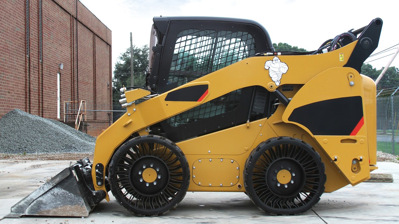 Airless tire — Image Credit: TweelTech - CC BY-SA 3.0/Wiki Commons