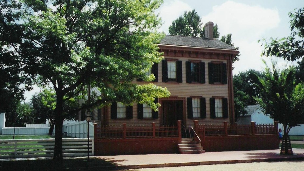 Lincoln Home National Historic Site — Image Credit: User:Yetiwriter - CC BY-SA 3.0/Wiki Commons