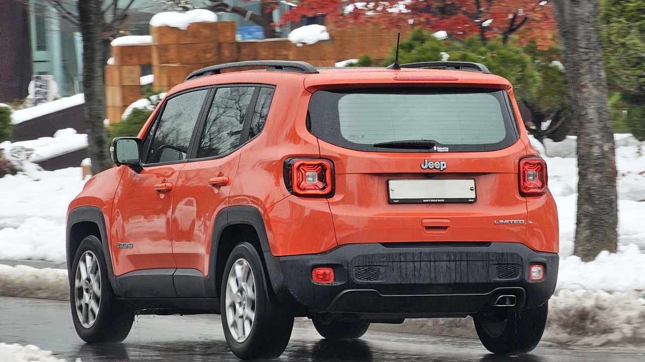 Jeep Renegade — Image Credit: Damian B Oh - CC BY-SA 4.0/Wiki Commons