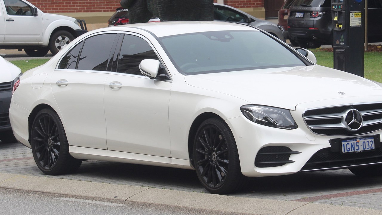 Mercedes-Benz E-Class — Image Credit: EurovisionNim - CC BY-SA 4.0/Wiki Commons