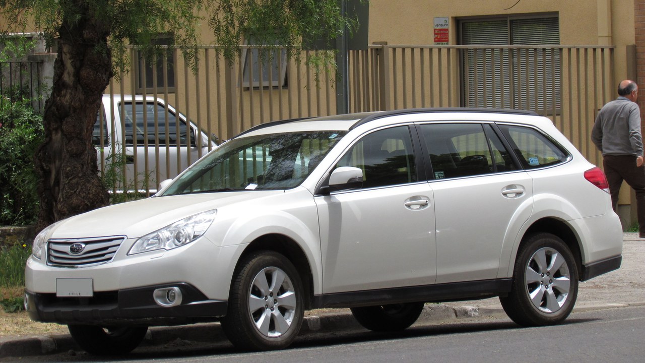 2013 Subaru Outback — Image Credit: order_242 from Chile - CC BY-SA 2.0/Wiki Commons