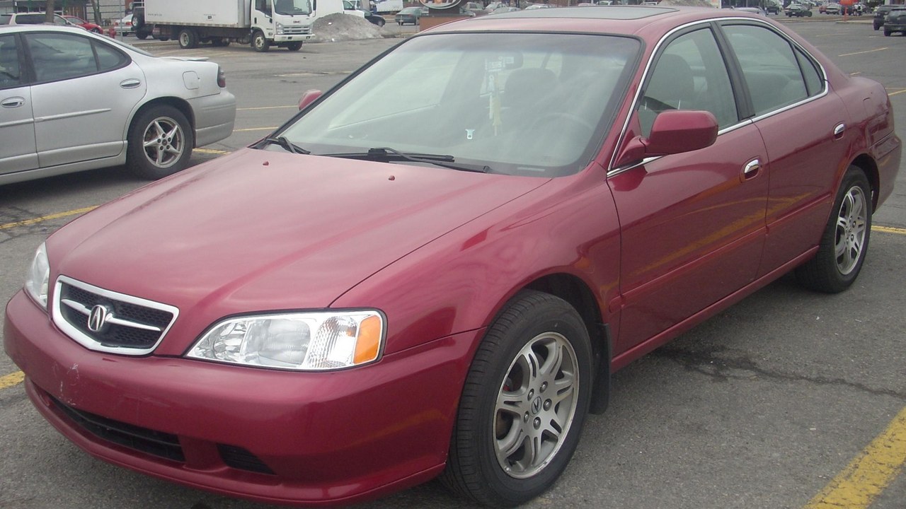 Acura TL — Image Credit: Bull-Doser - Public domain/Wiki Commons