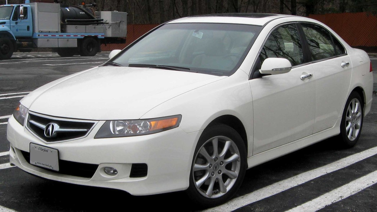 Acura TSX — Image Credit: IFCAR - Public domain/Wiki Commons