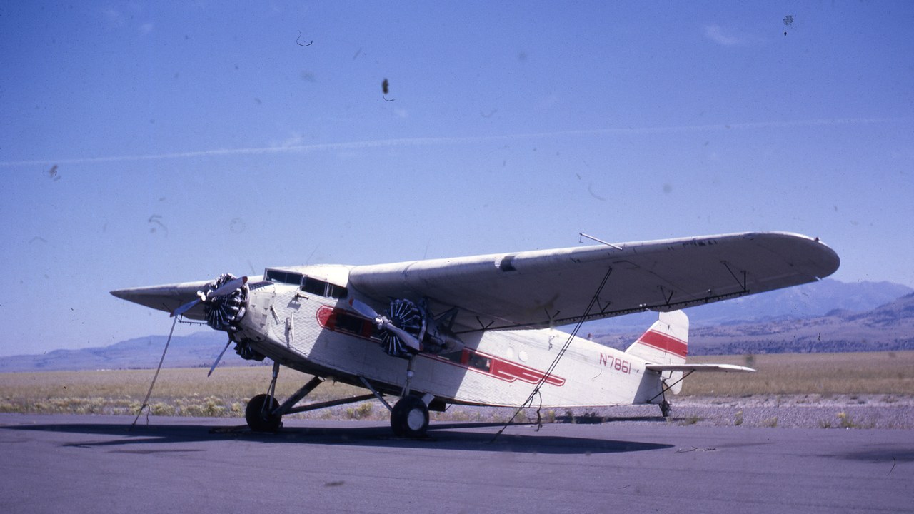 Ford 5-AT Tri-Motor — Image Credit: R6, State & Private Forestry, Forest Health Protection - Public domain/Wiki Commons