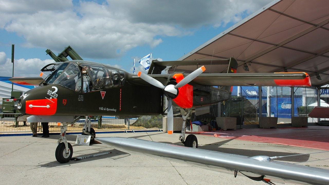 Rockwell OV-10 Bronco air tactical aircraft — Image Credit: Calips - CC BY-SA 3.0/Wiki Commons