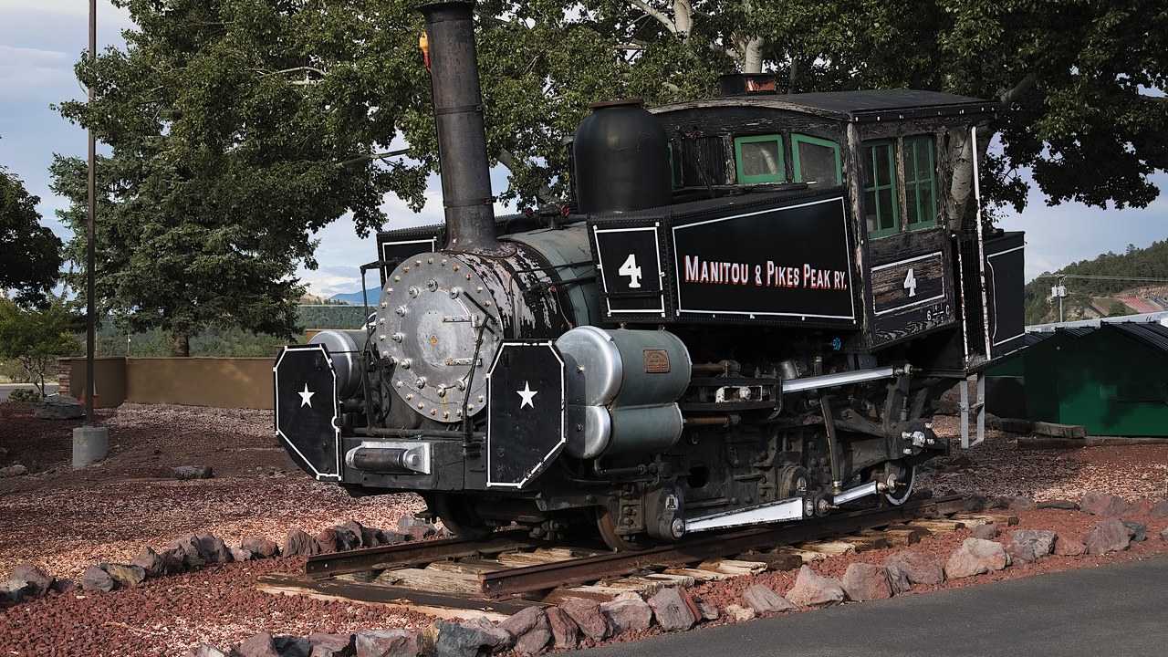 Pikes Peak Cog Railway — Image Credit: A Guy Named Nyal - CC BY-SA 2.0/Wiki Commons