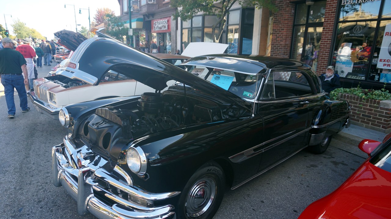 Pontiac Catalina — Image Credit: Michael Barera - CC BY-SA 4.0/Wiki Commons