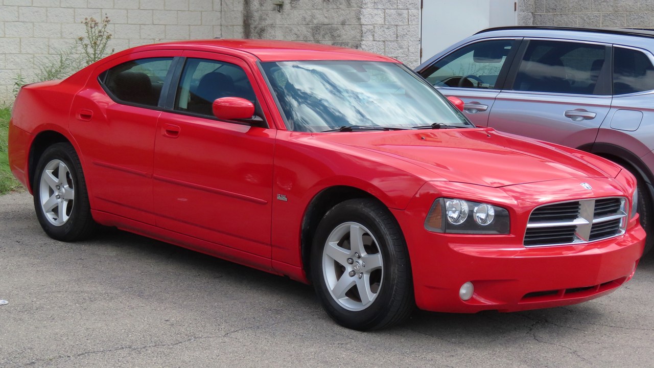 2005-2015 Dodge Charger — Image Credit: MercurySable99 - CC BY-SA 4.0/Wiki Commons