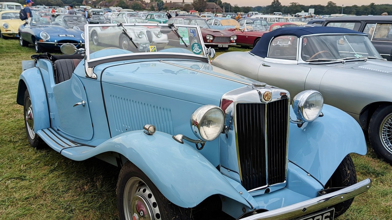 MG from Blue Hawaii — Image Credit: Calreyn88 - CC BY 4.0/Wiki Commons