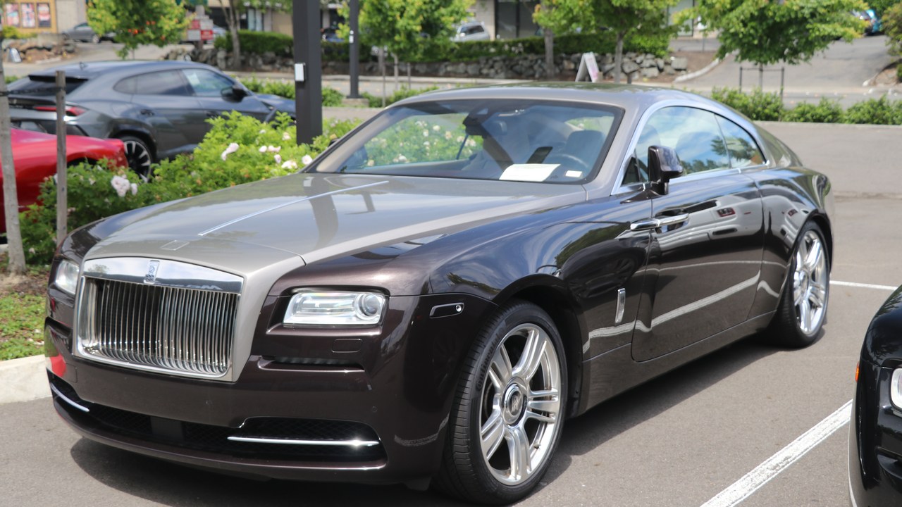 Rolls-Royce Wraith — Image Credit: Trans-nyan - CC BY-SA 4.0/Wiki Commons