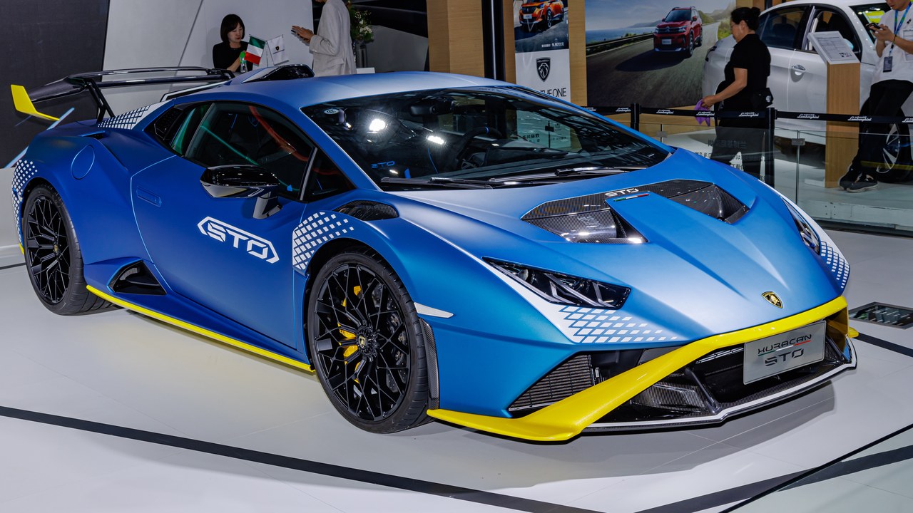 Lamborghini Huracán STO — Image Credit: Dinkun Chen - CC BY-SA 4.0/Wiki Commons