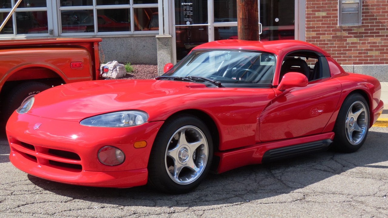 Dodge Viper — Image Credit: MercurySable99 - CC BY-SA 4.0/Wiki Commons