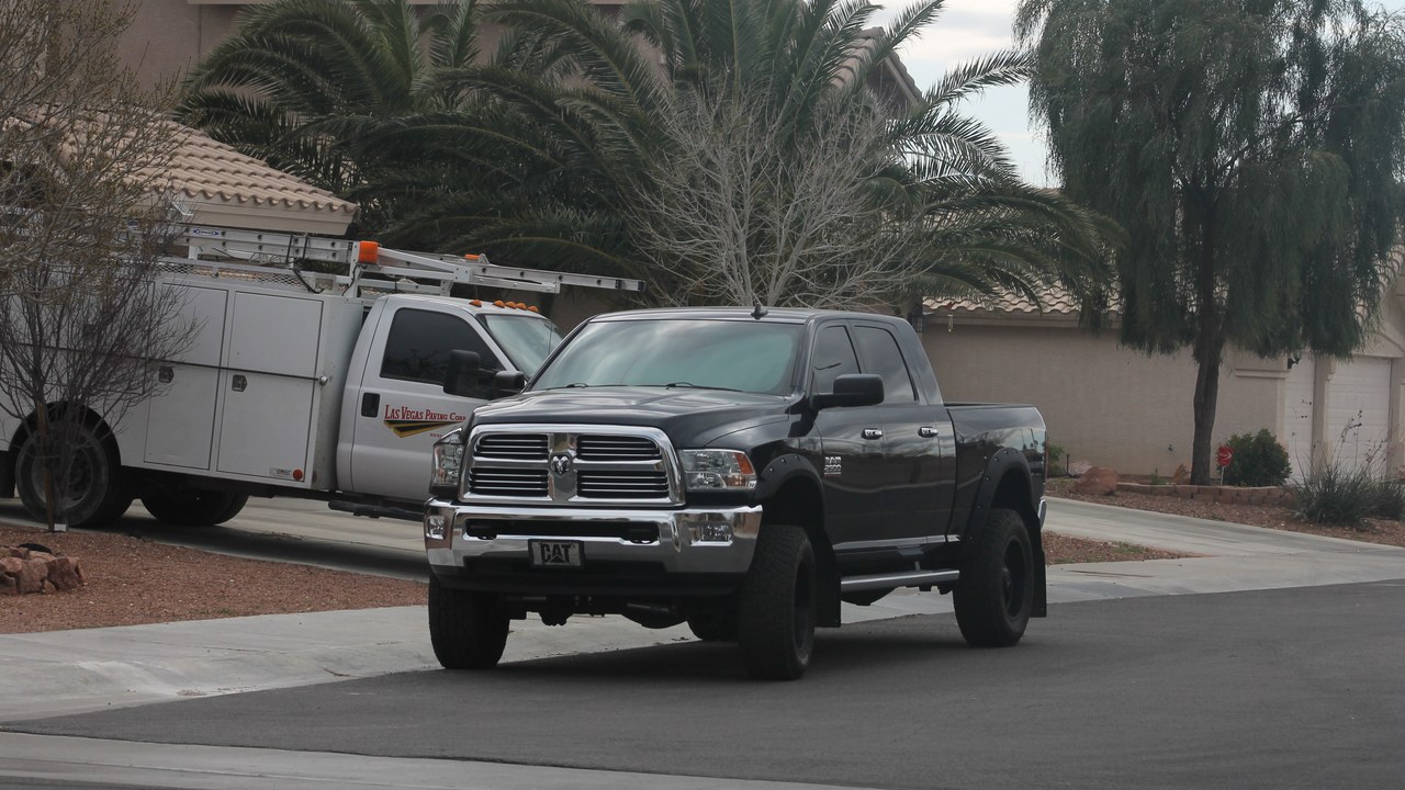 Ram 2500 — Image Credit: Noah Wulf - CC BY-SA 4.0/Wiki Commons