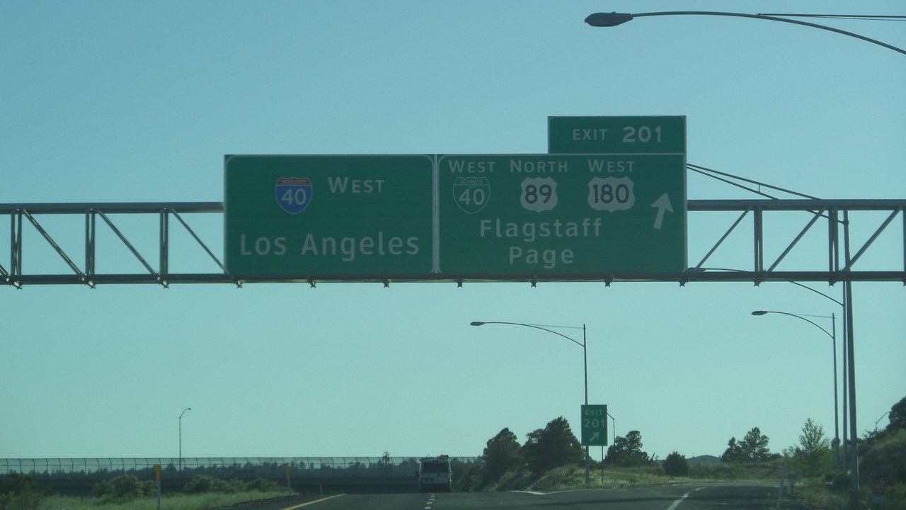 Interstate 40 — Image Credit: TheDoctorWho - CC BY-SA 4.0/Wiki Commons
