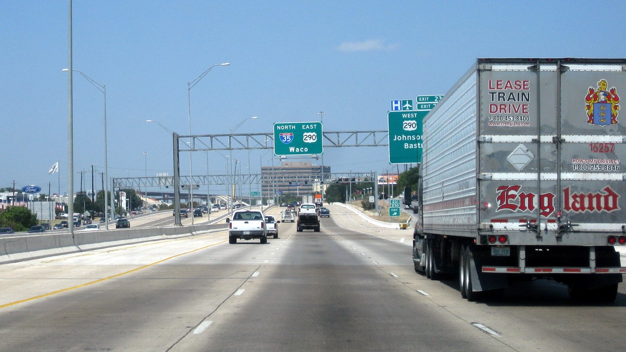 Interstate 35 — Image Credit: Oyoyoy - CC BY-SA 3.0/Wiki Commons