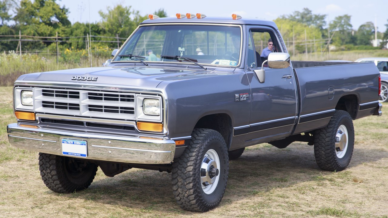 Dodge Ram Cummins Turbo Diesel (1989) — Image Credit: Mr.choppers - CC BY-SA 3.0/Wiki Commons