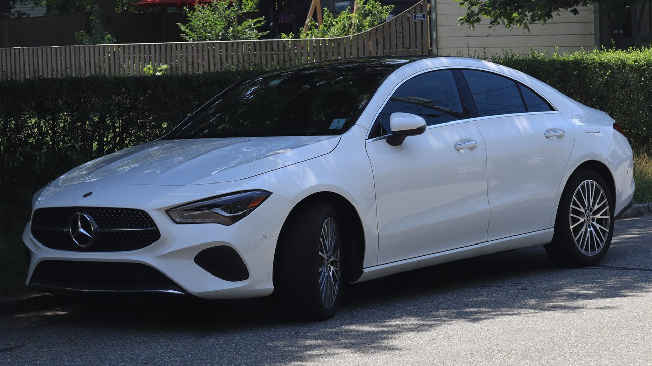 Mercedes-Benz CLA — Image Credit: Cutlass - CC0/Wiki Commons