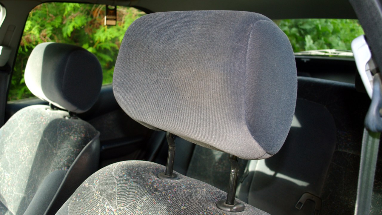 Head restraint — Image Credit: Santeri Viinamäki - CC BY-SA 4.0/Wiki Commons