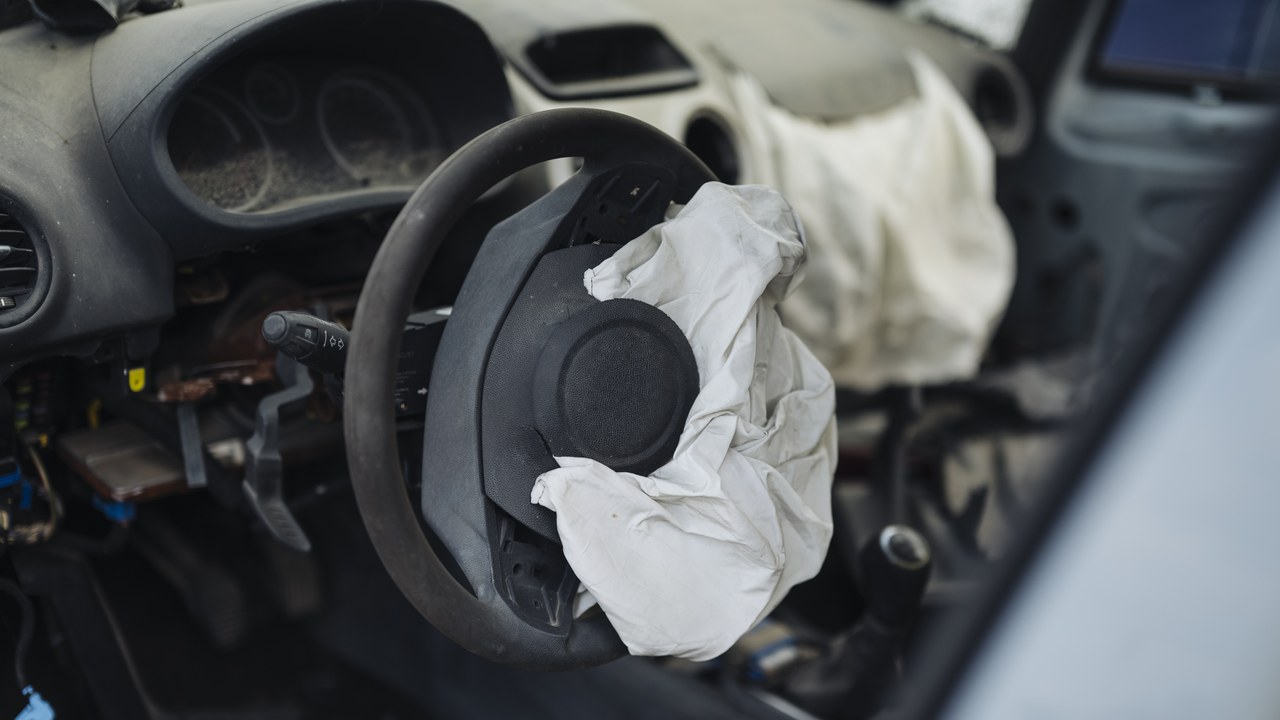 Airbag — Image Credit: Shixart1985 - CC BY 2.0/Wiki Commons