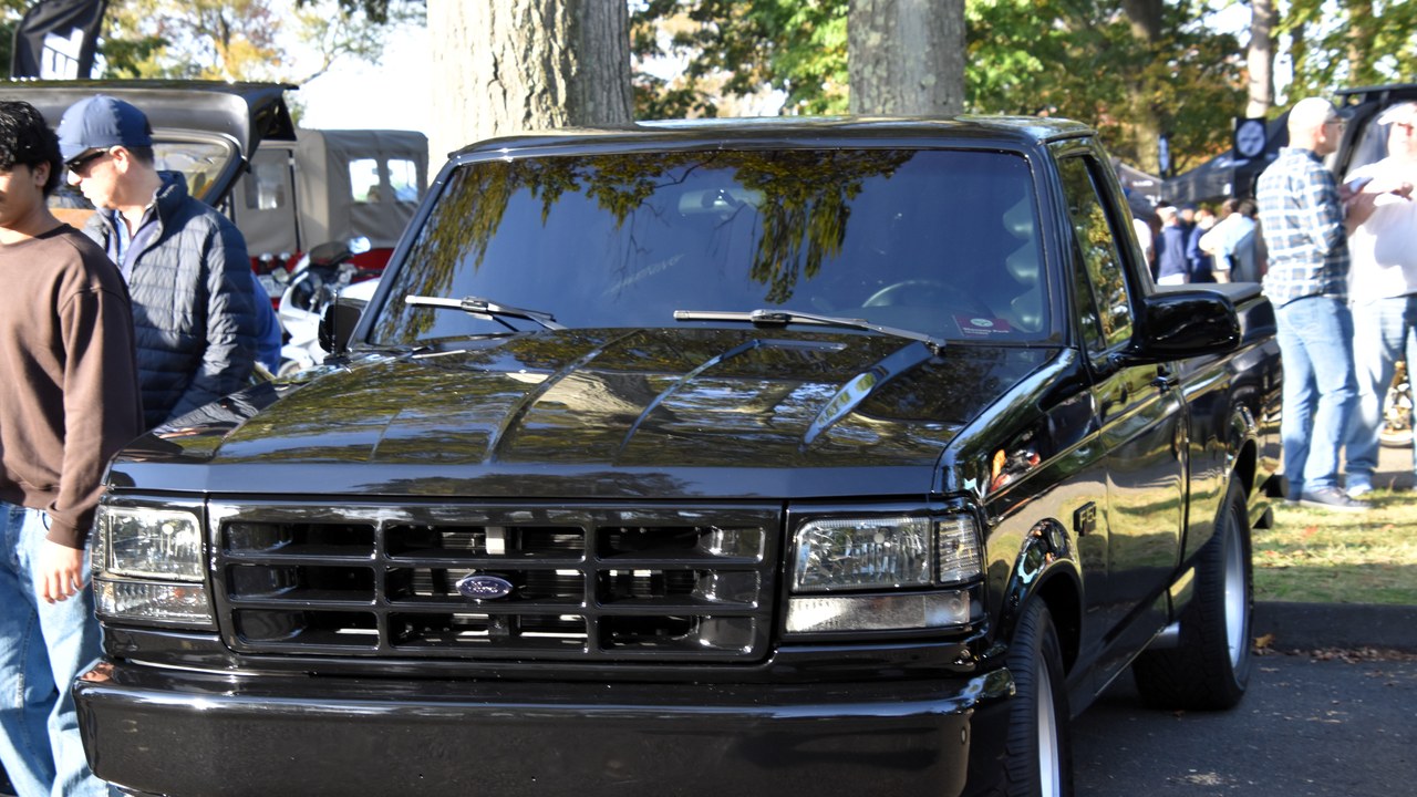1993 Ford SVT Lightning — Image Credit: Charles from Port Chester, New York - CC0/Wiki Commons