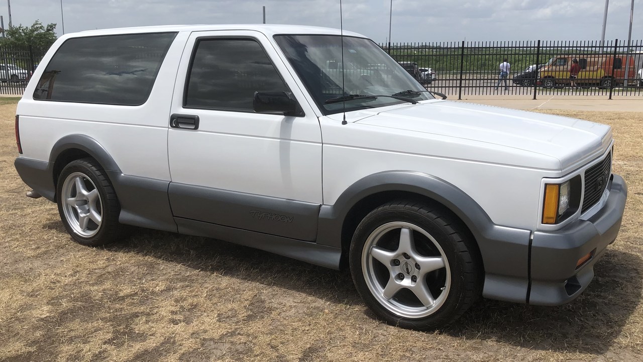 GMC Typhoon (1992) — Image Credit: TKOIII - CC BY-SA 4.0/Wiki Commons